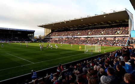 在骑士与活 在骑士与活